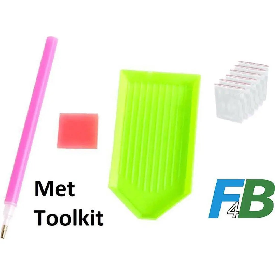 Diamond painting toolkit met accessoires, inclusief een roze pen, een groen sorteerbakje, rood waxblokje en meerdere transparante zakjes.